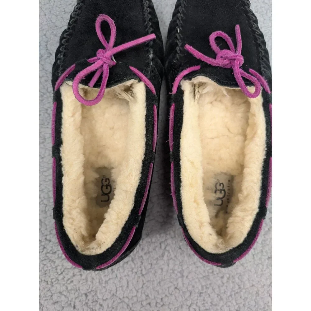 UGG Dakota Girls size 4 Sherpa Lined Black Suede Moccasin Slippers style 5296